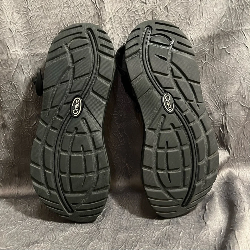 Chaco Sandals Size 9 - Picture 7 of 7